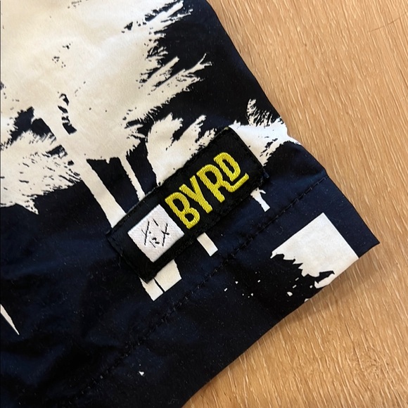 Byrd Men's Black and White Swim Shorts - Large - Picture 2 of 7